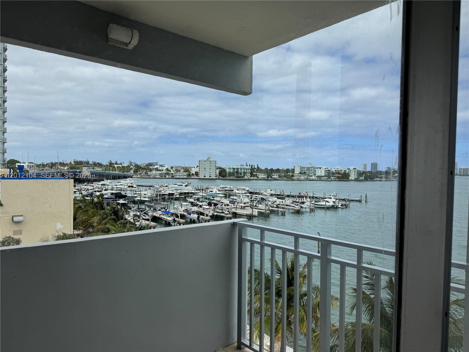 7545 Treasure Dr 5G photo 1