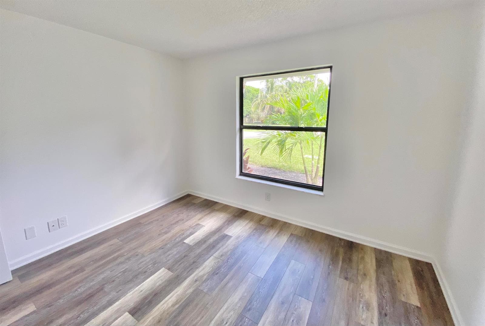 212 Trace Court photo 17