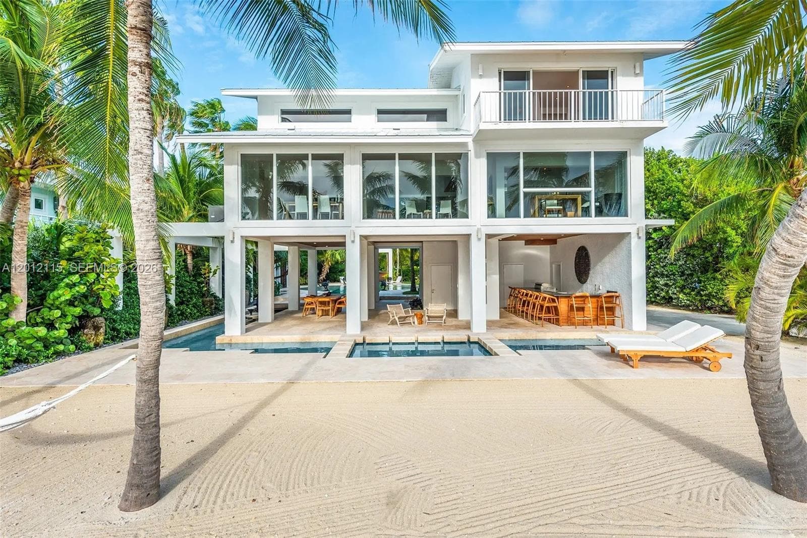 60 Ocean Front Dr photo 2