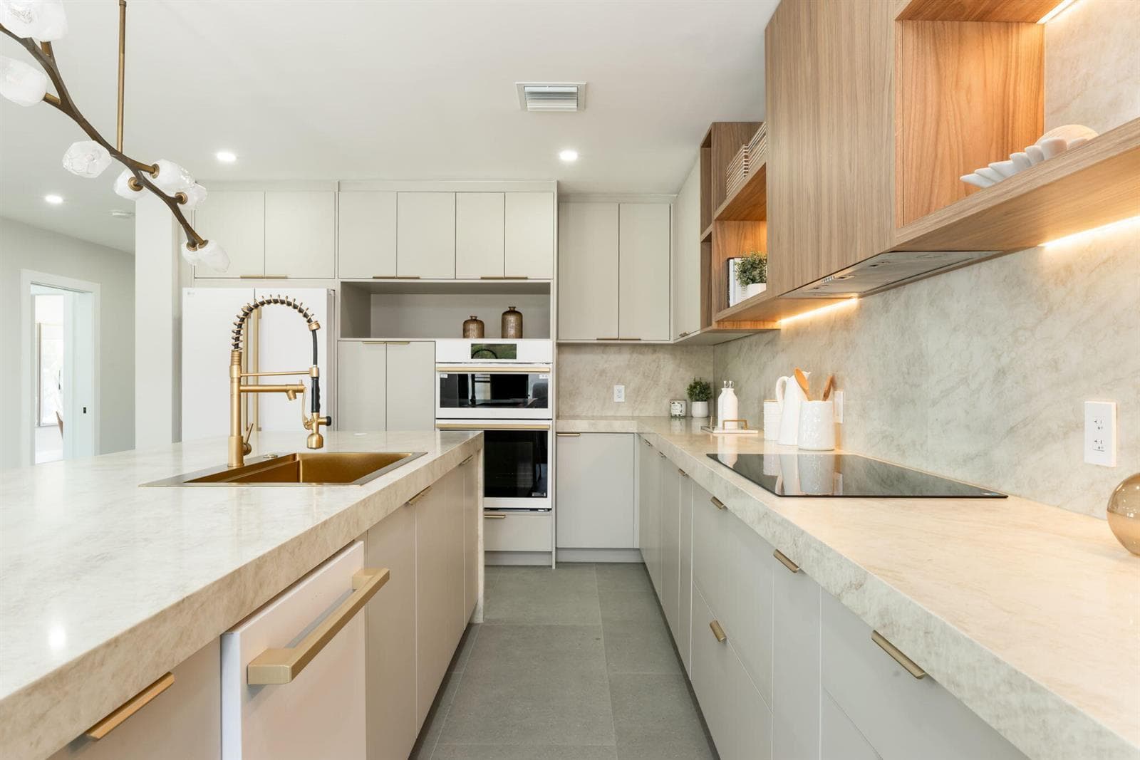 3225 Canal Drive photo 12