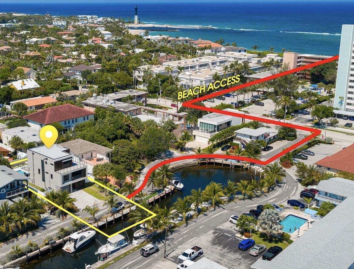 3225 Canal Drive photo 1