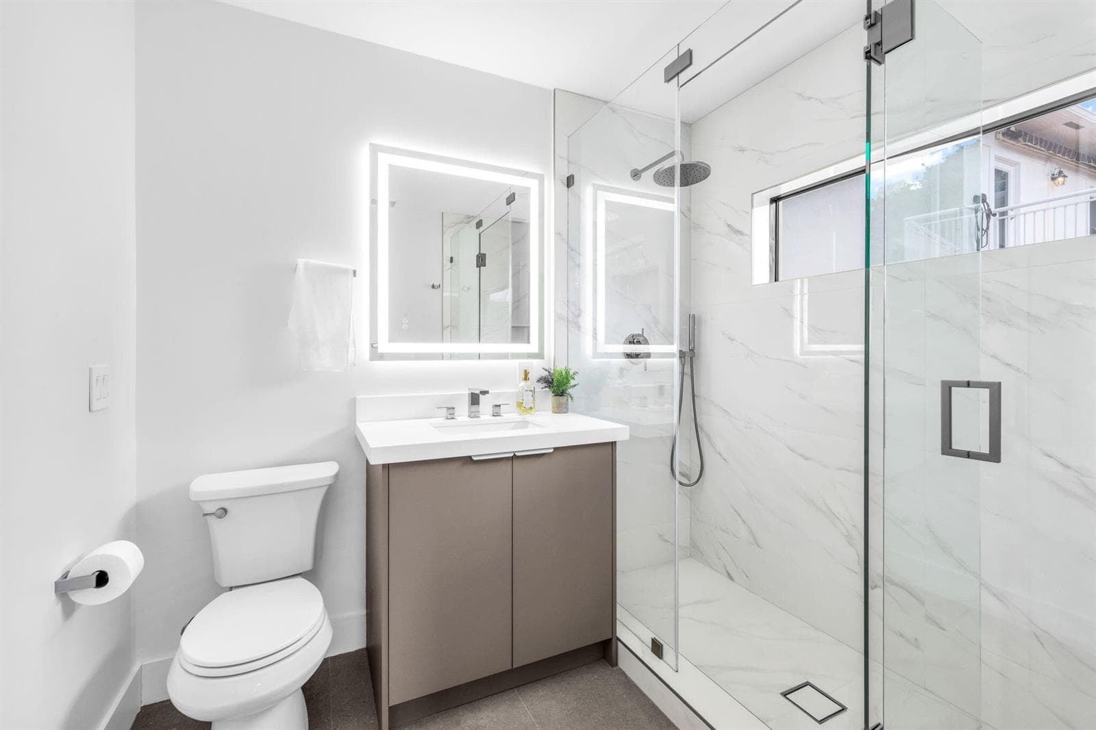 3225 Canal Drive photo 24