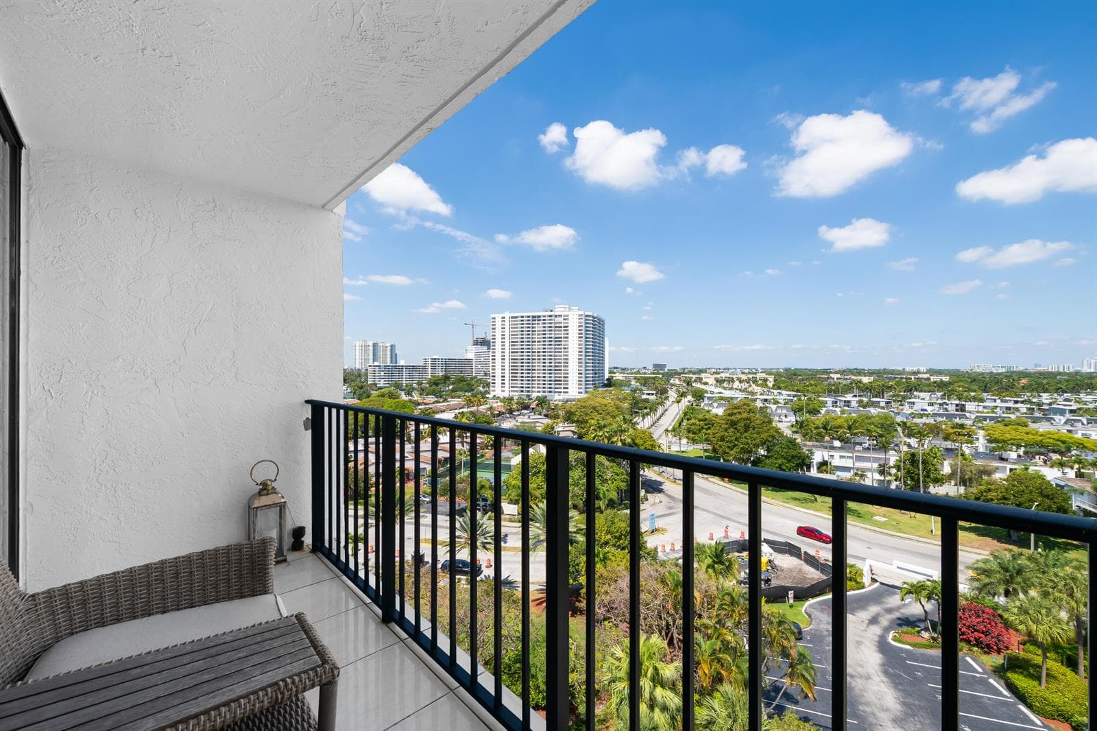600 Parkview Drive 1029 photo 21