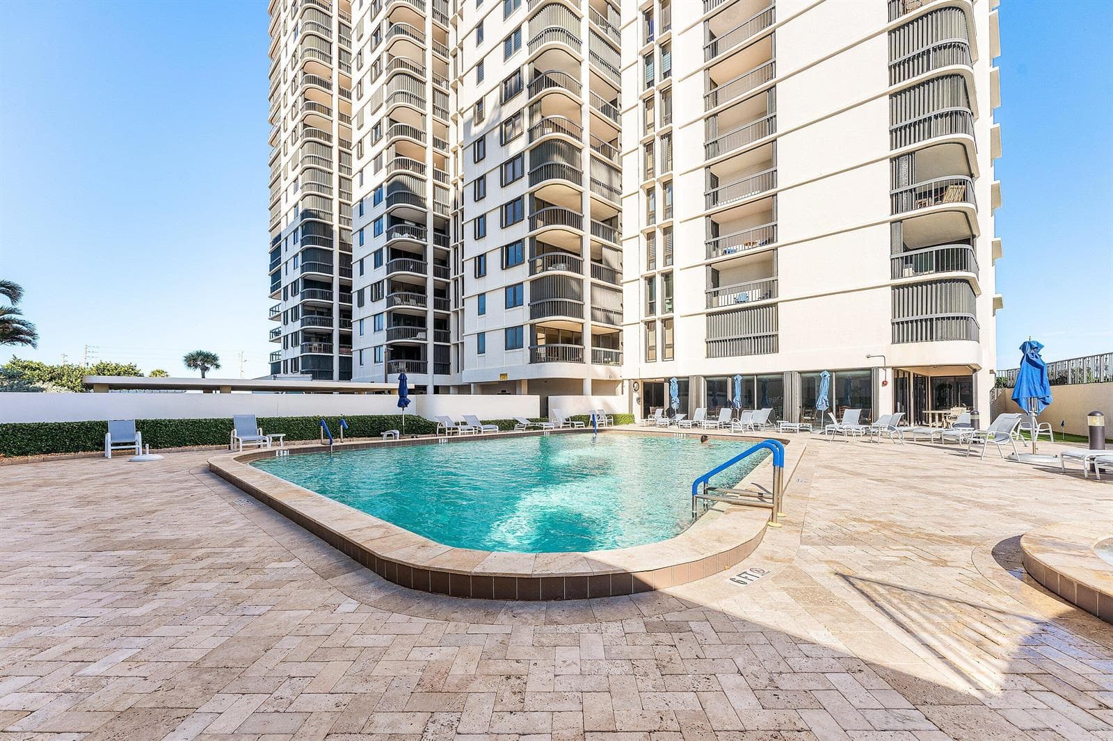 5380 N Ocean Drive 6c photo 24