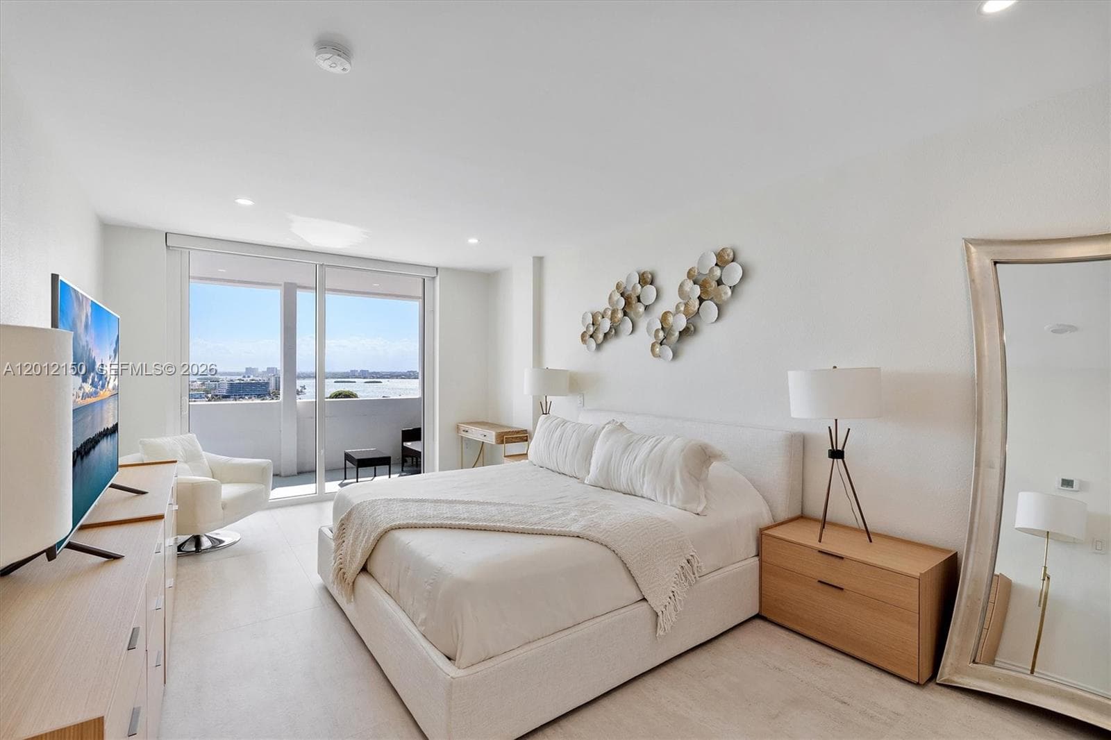 10275 Collins Ave 1530 photo 18