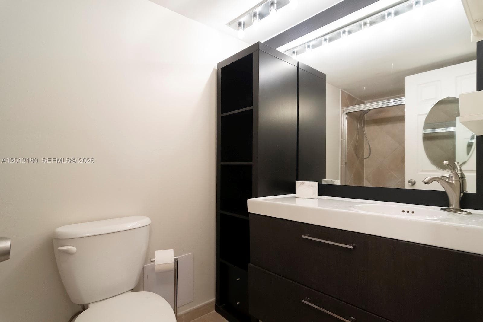 6770 Indian Creek Dr 8L photo 22