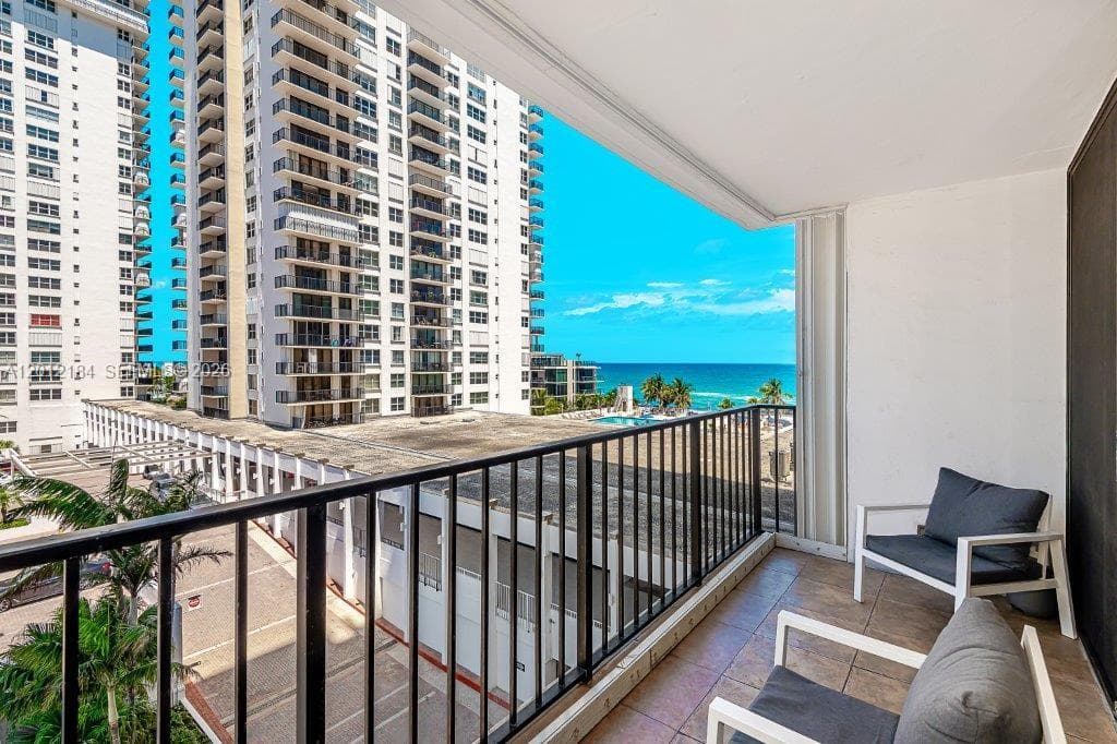 2401 S Ocean Dr 604 photo 22