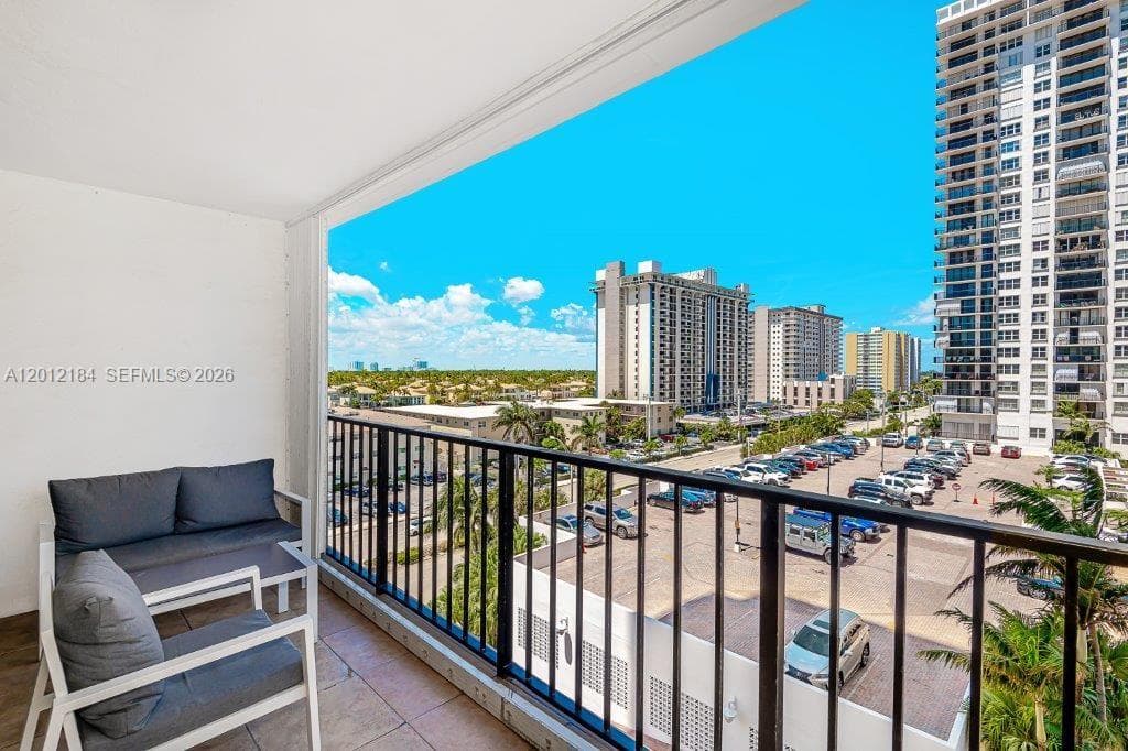 2401 S Ocean Dr 604 photo 24