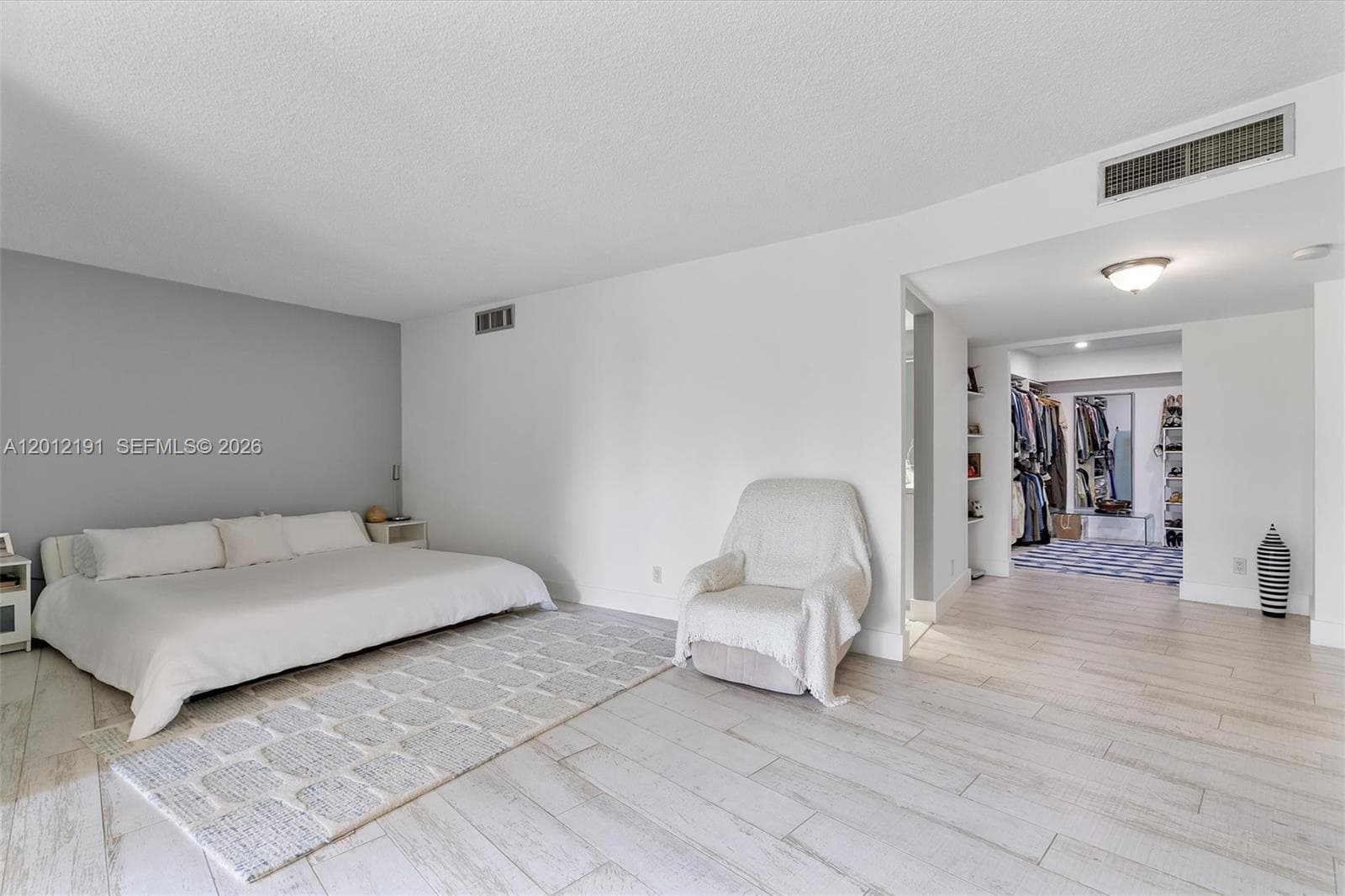 20341 Country Club Dr TH-11 photo 17