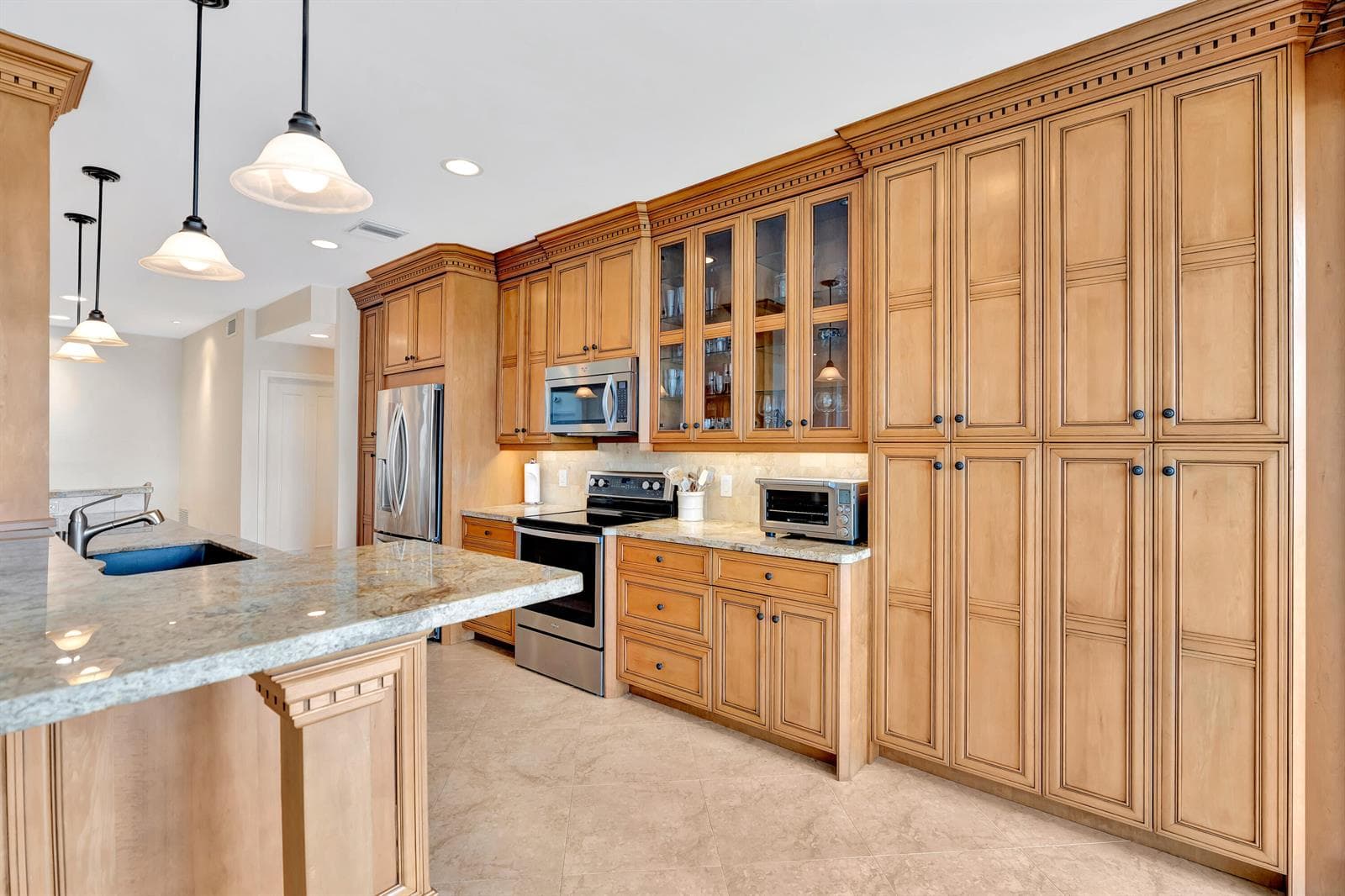 2704 Captains Way photo 8