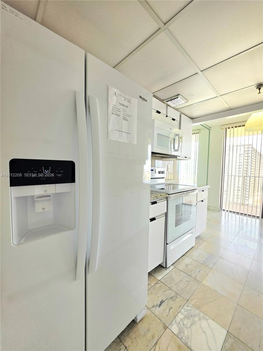 290 174th St 1517 photo 13