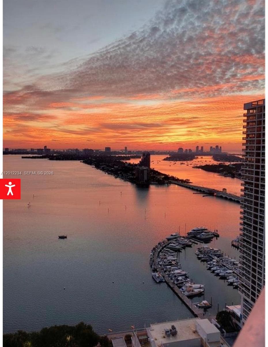 1750 N Bayshore Dr 3403 photo 24