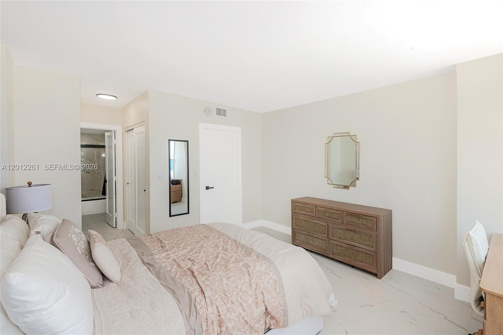 4010 Galt Ocean Dr 1207 photo 23