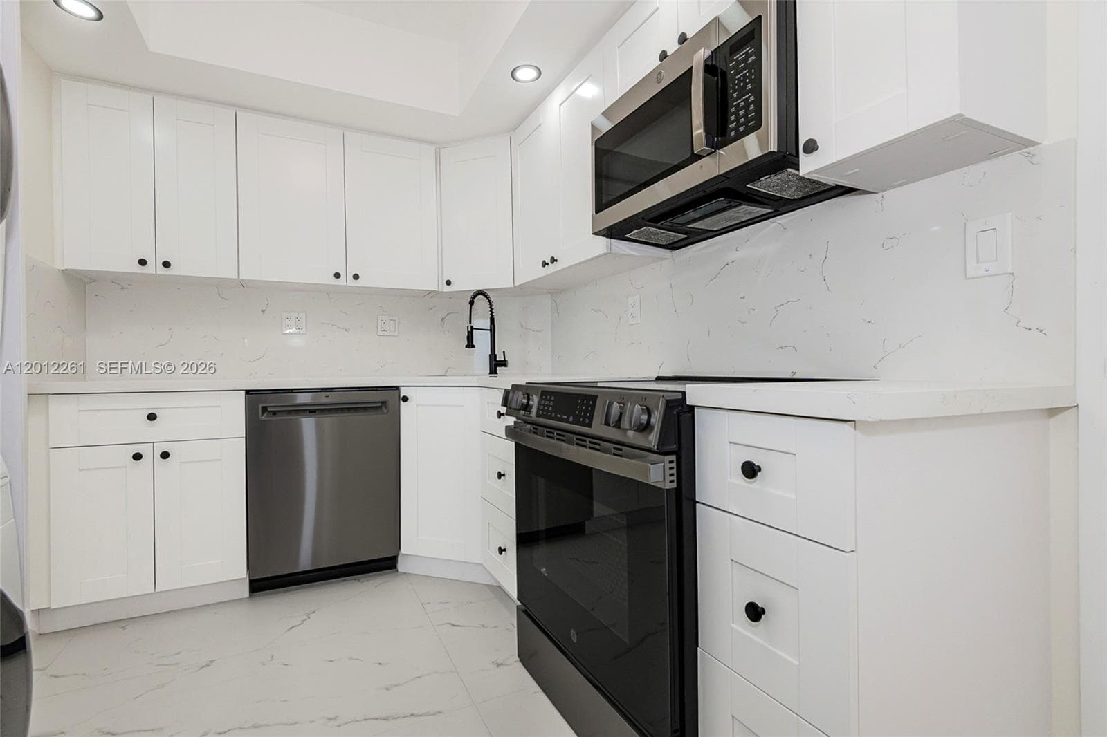 4010 Galt Ocean Dr 1207 photo 16