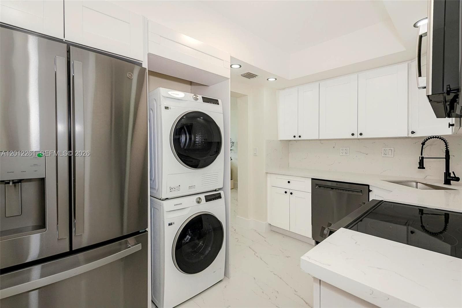 4010 Galt Ocean Dr 1207 photo 15