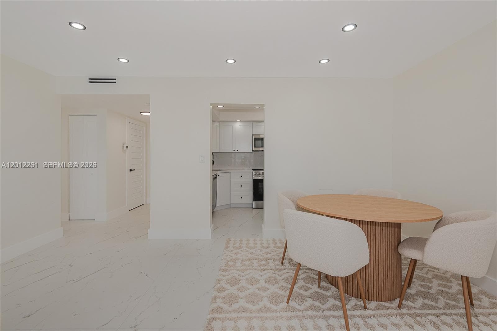 4010 Galt Ocean Dr 1207 photo 11