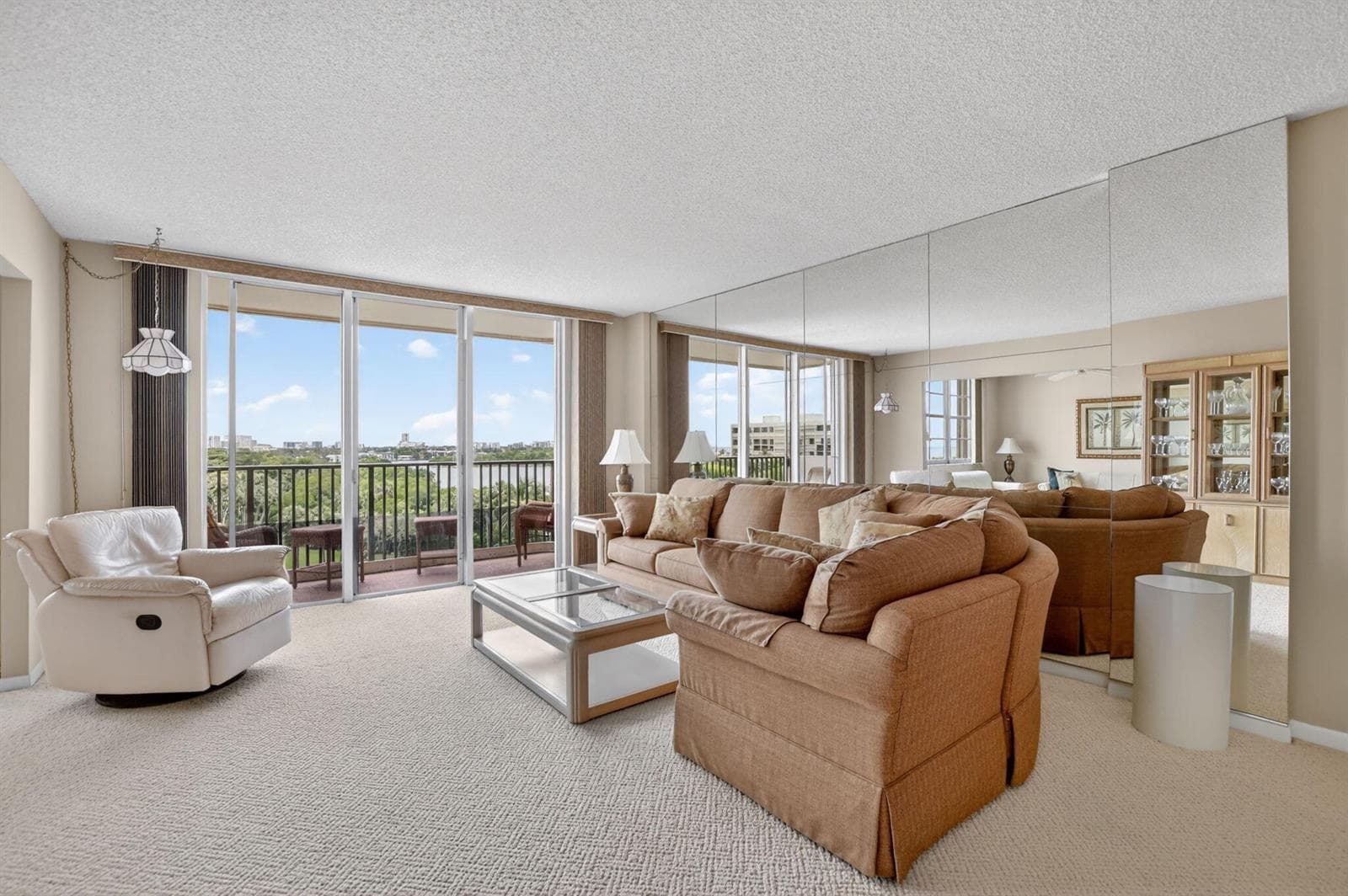 2121 N Ocean Boulevard 705w photo 6