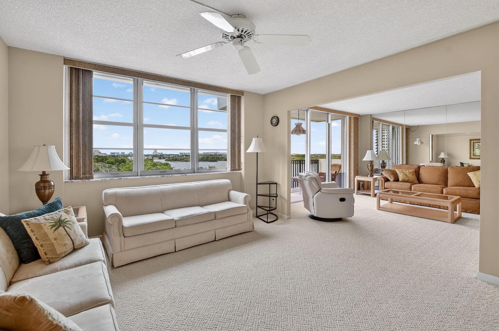 2121 N Ocean Boulevard 705w photo 13