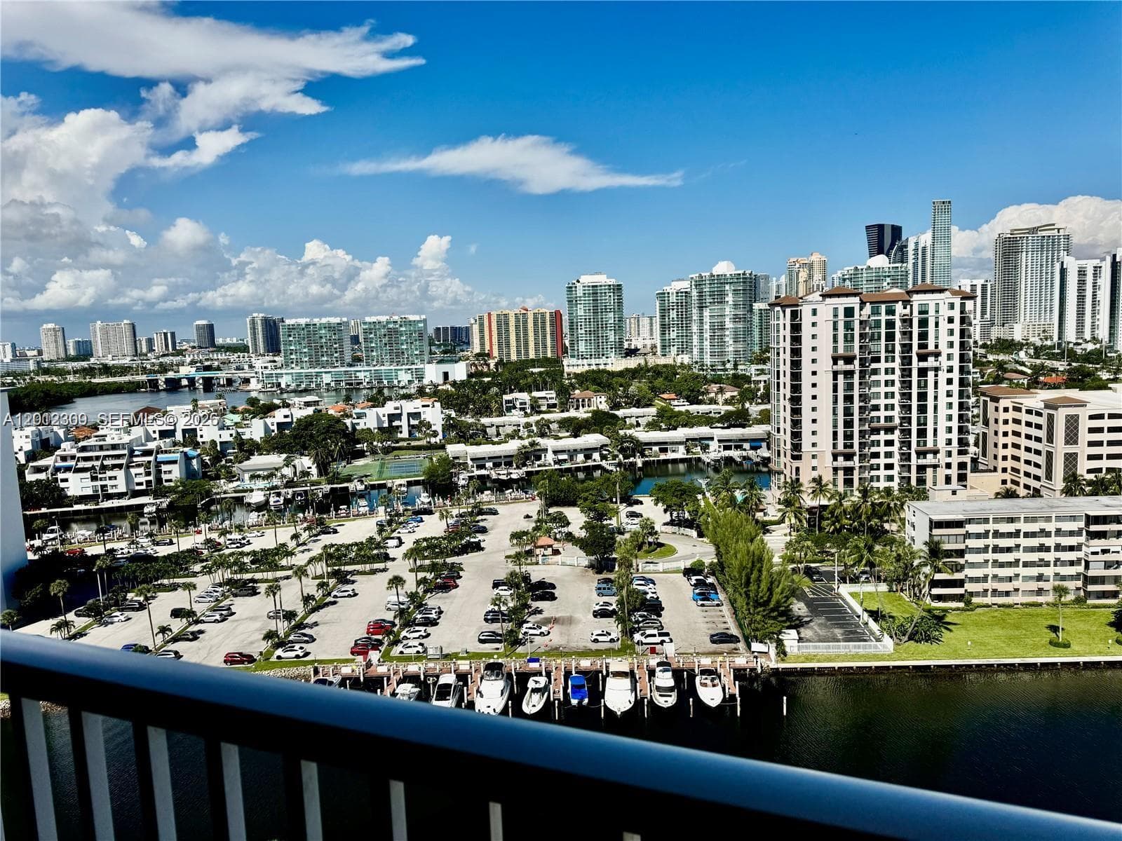 300 Bayview Dr 1903 photo 19