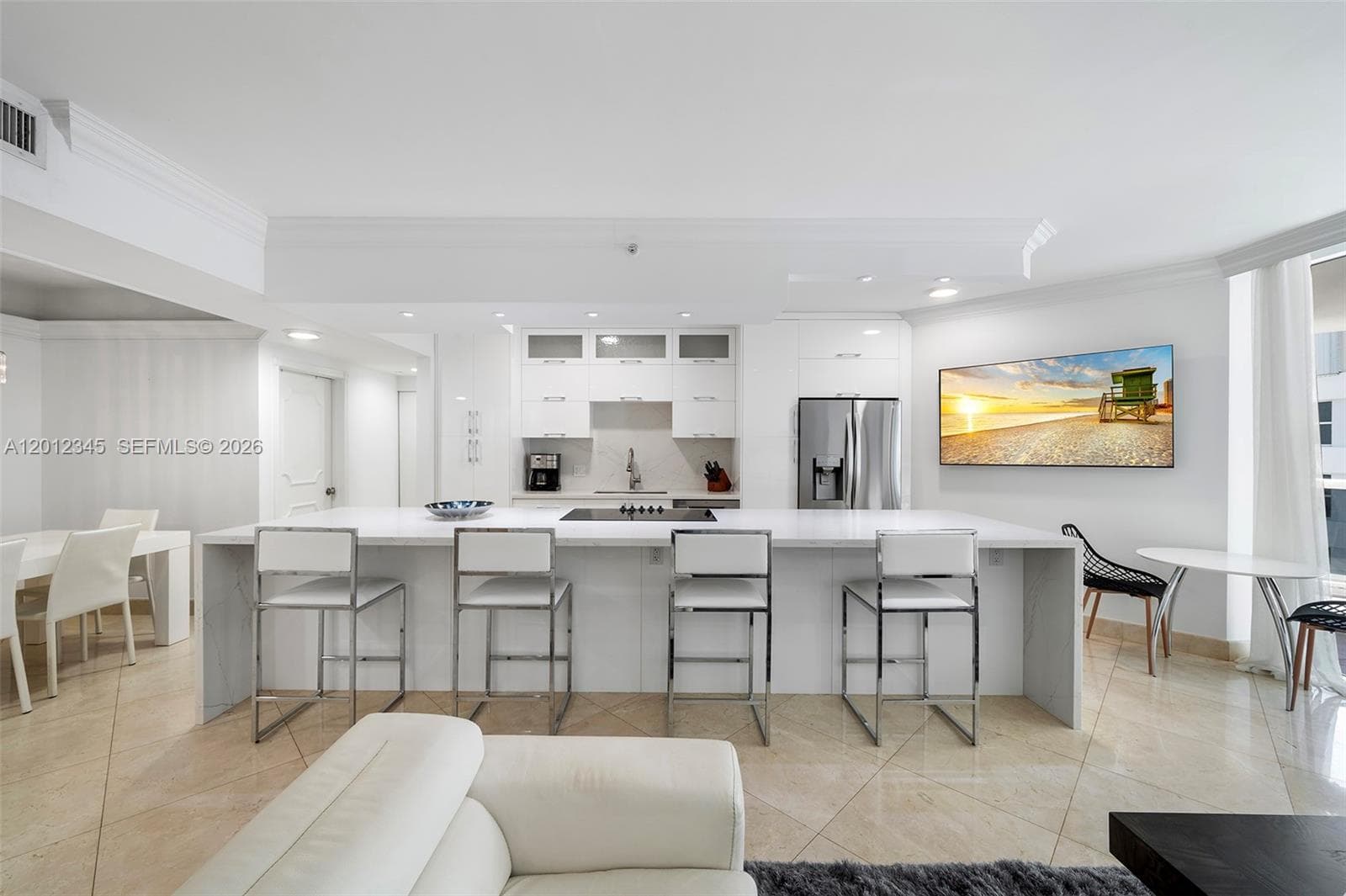 4775 Collins Ave 1504 photo 2