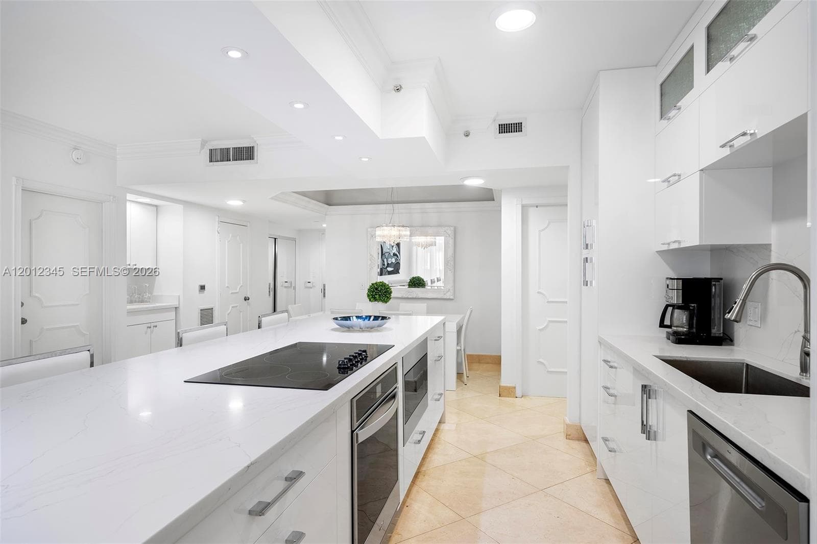 4775 Collins Ave 1504 photo 12