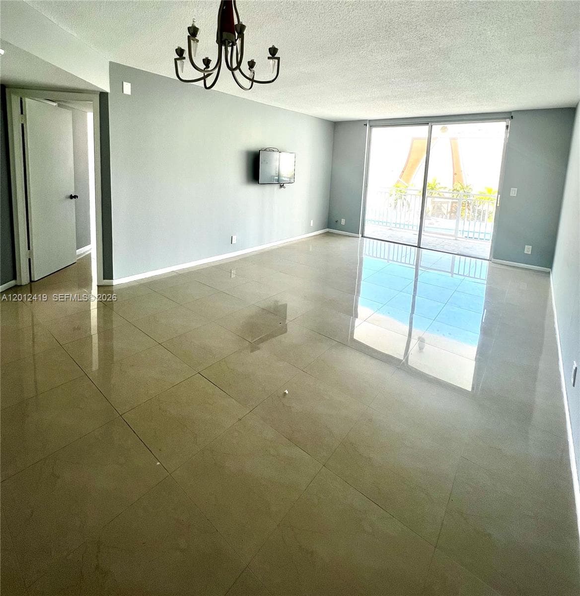 1801 Ocean Dr 535 photo 4
