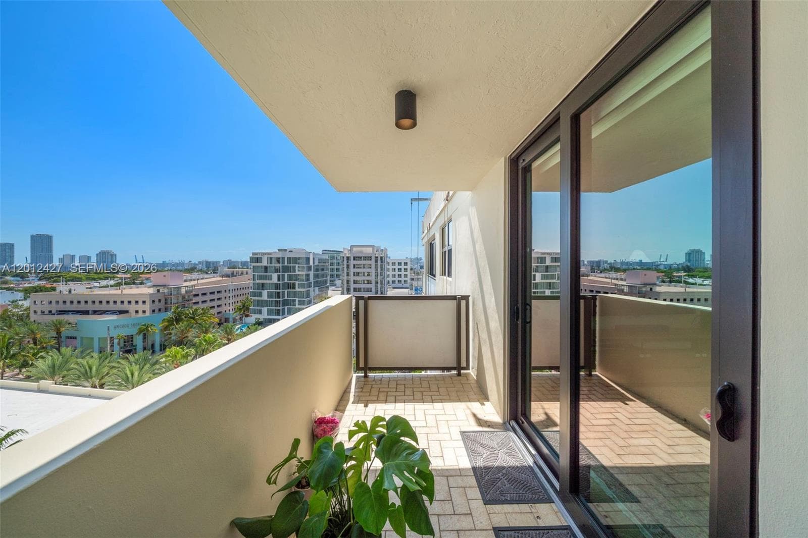 1621 Collins Ave PH1002 photo 20