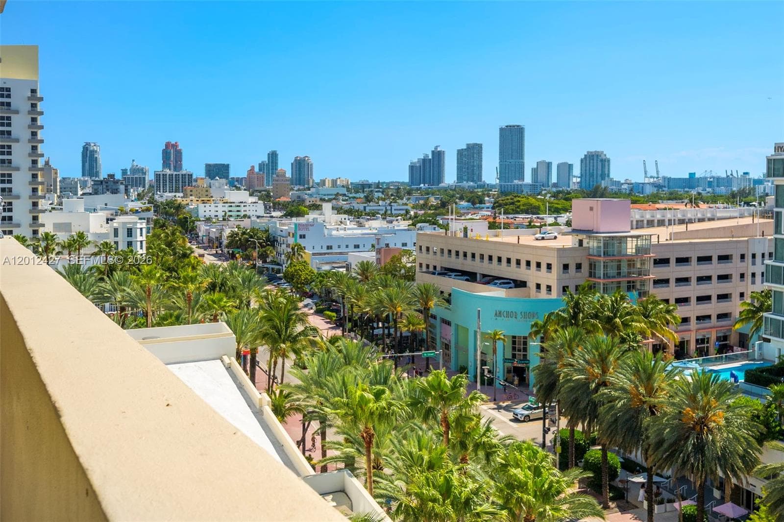 1621 Collins Ave PH1002 photo 24