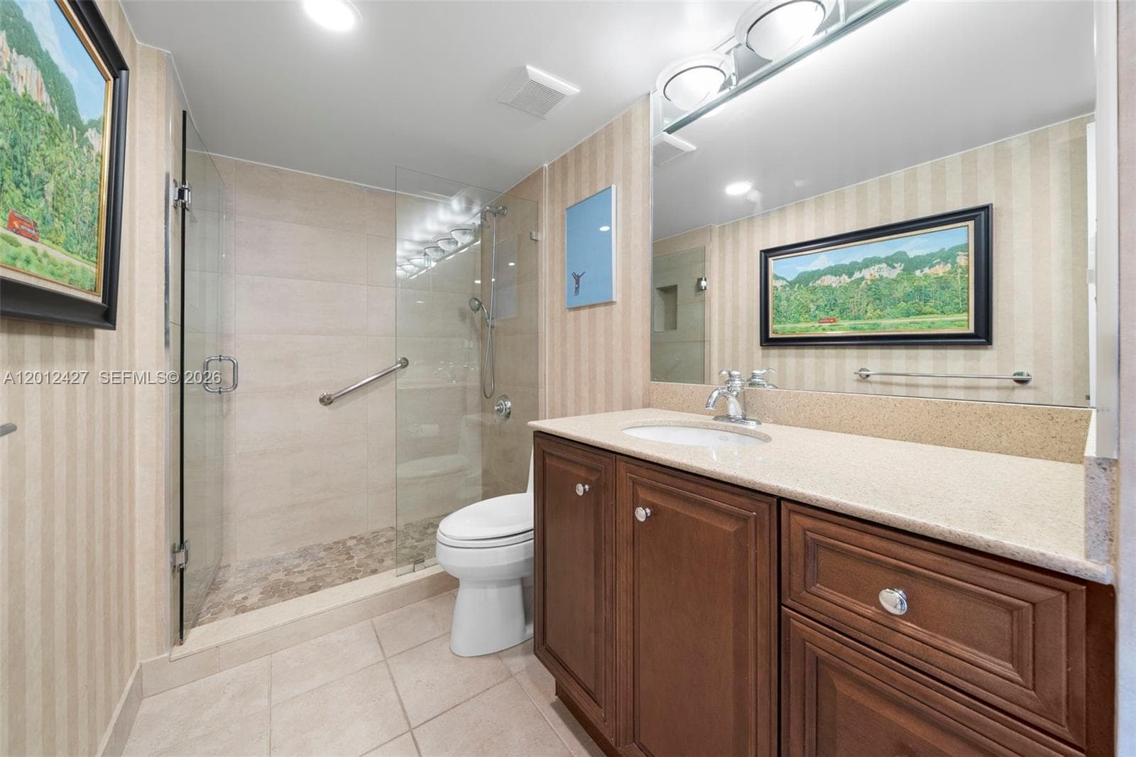 1621 Collins Ave PH1002 photo 14