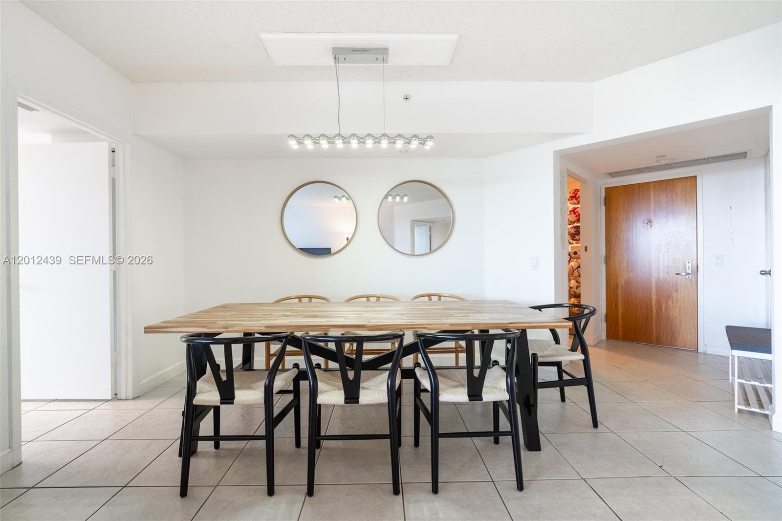 21055 Yacht Club Dr 605 photo 10
