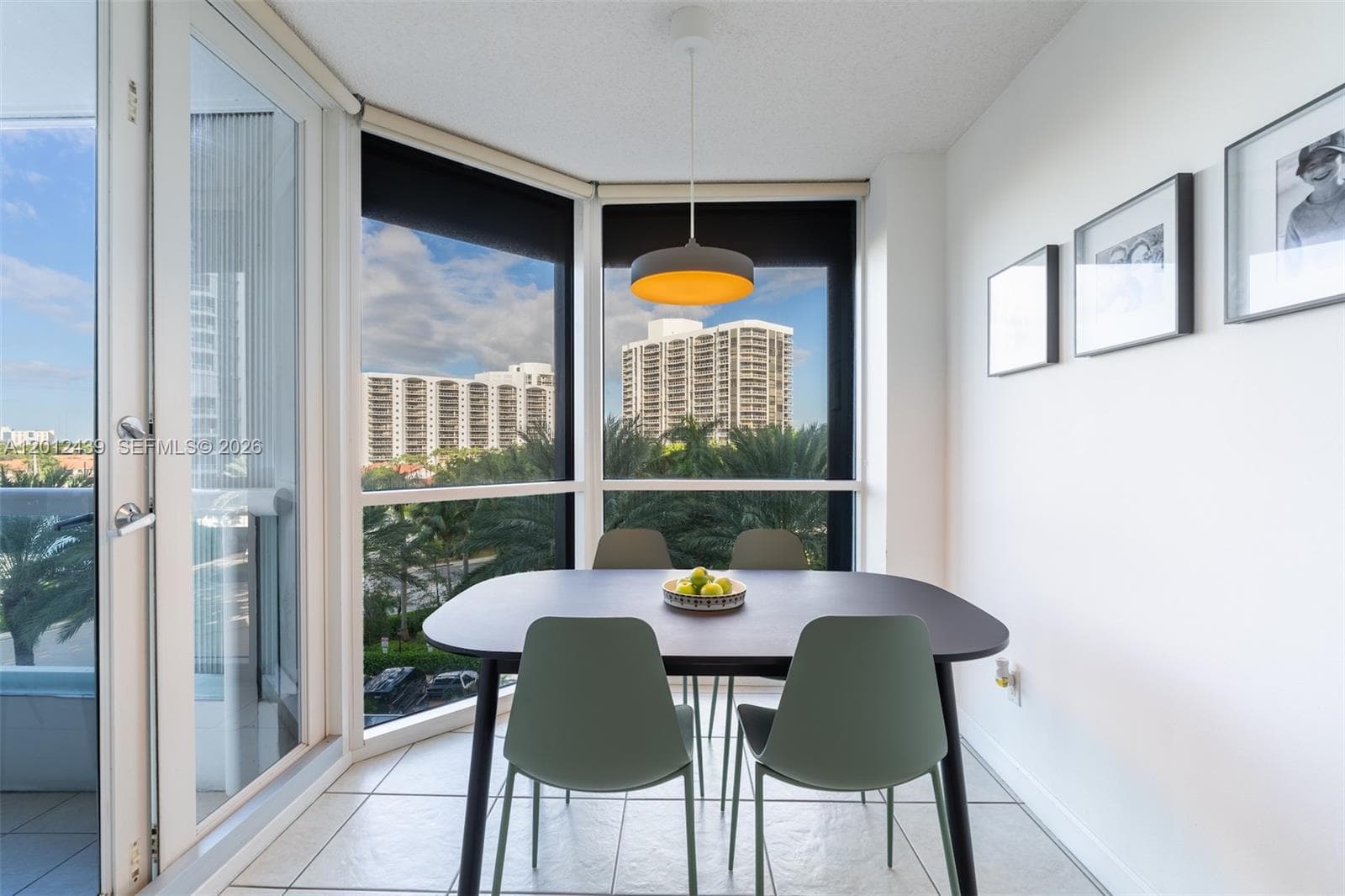 21055 Yacht Club Dr 605 photo 8