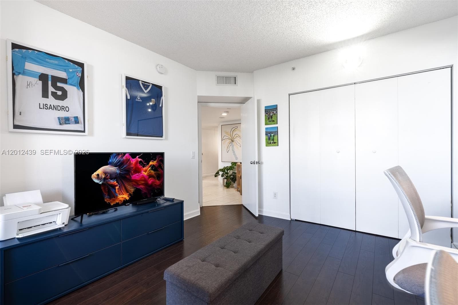 21055 Yacht Club Dr 605 photo 21