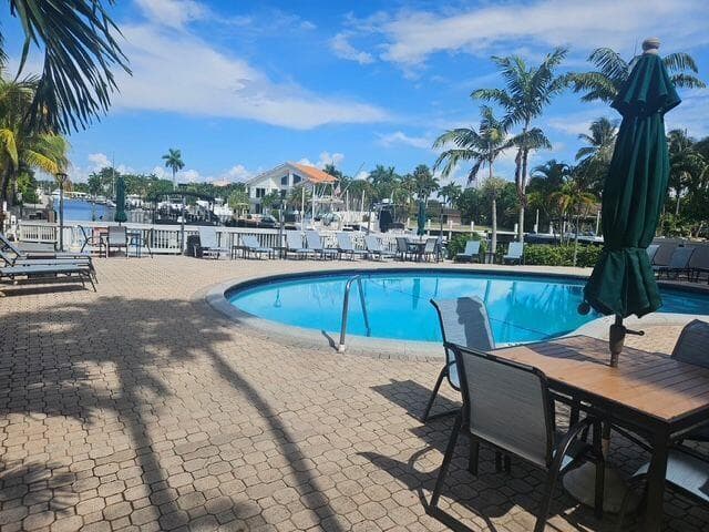 1421 S Ocean Boulevard 412 photo 14