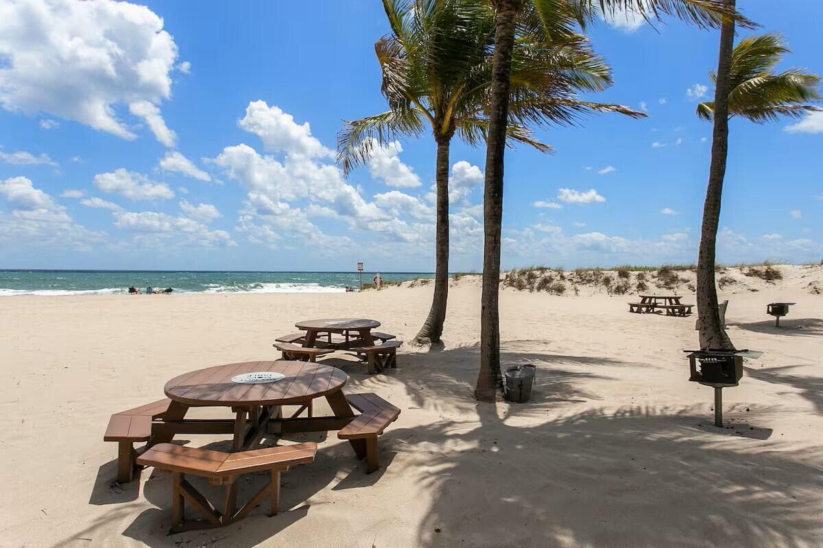 1421 S Ocean Boulevard 412 photo 19