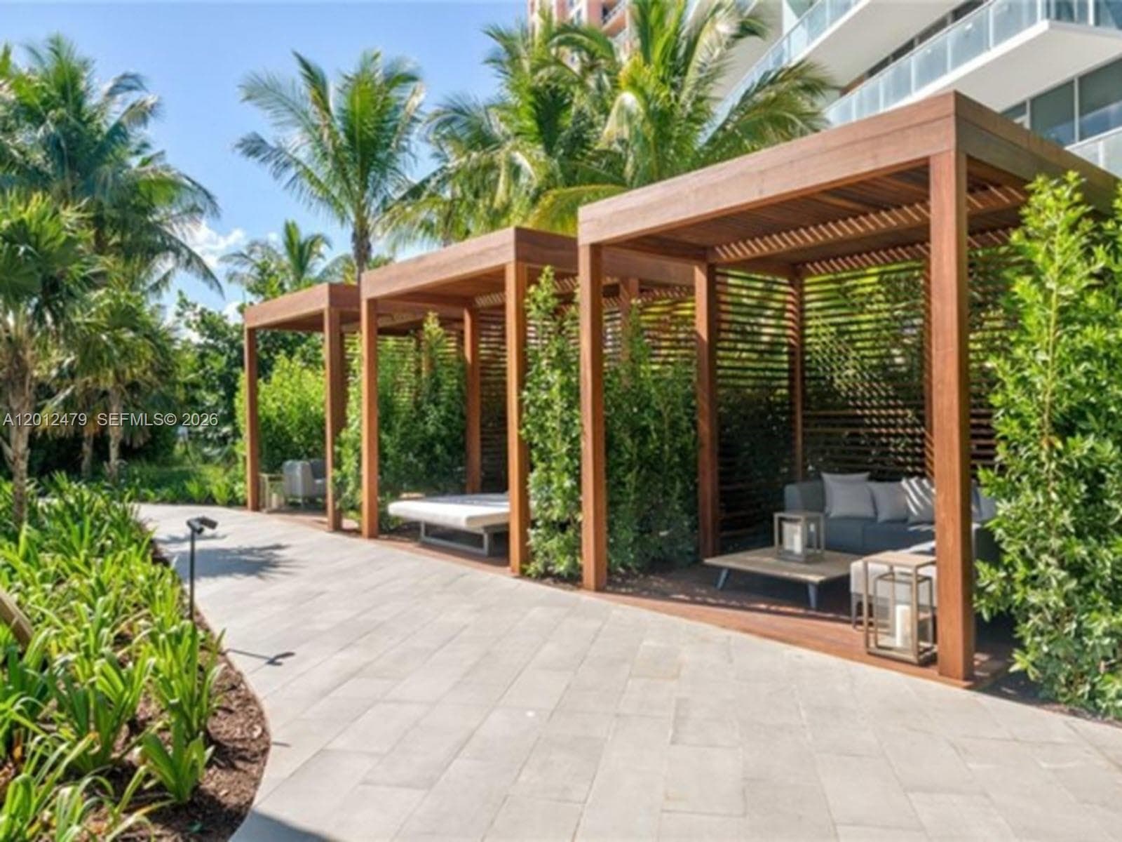 2200 Ocean Blvd N206 photo 8