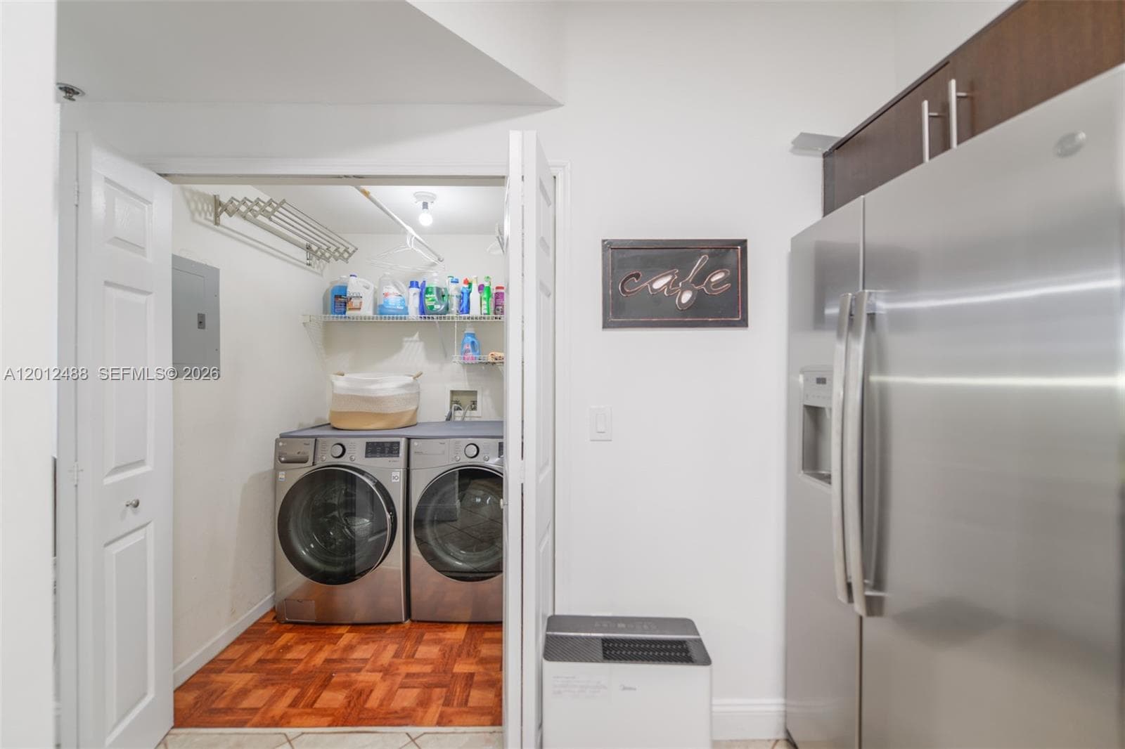 3245 184 St 13101 photo 9