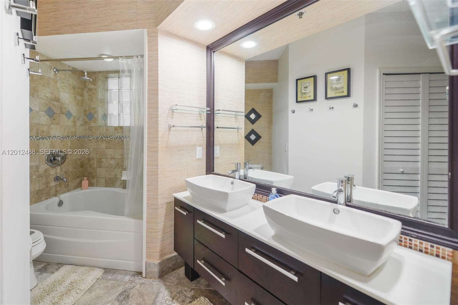 3245 184 St 13101 photo 21