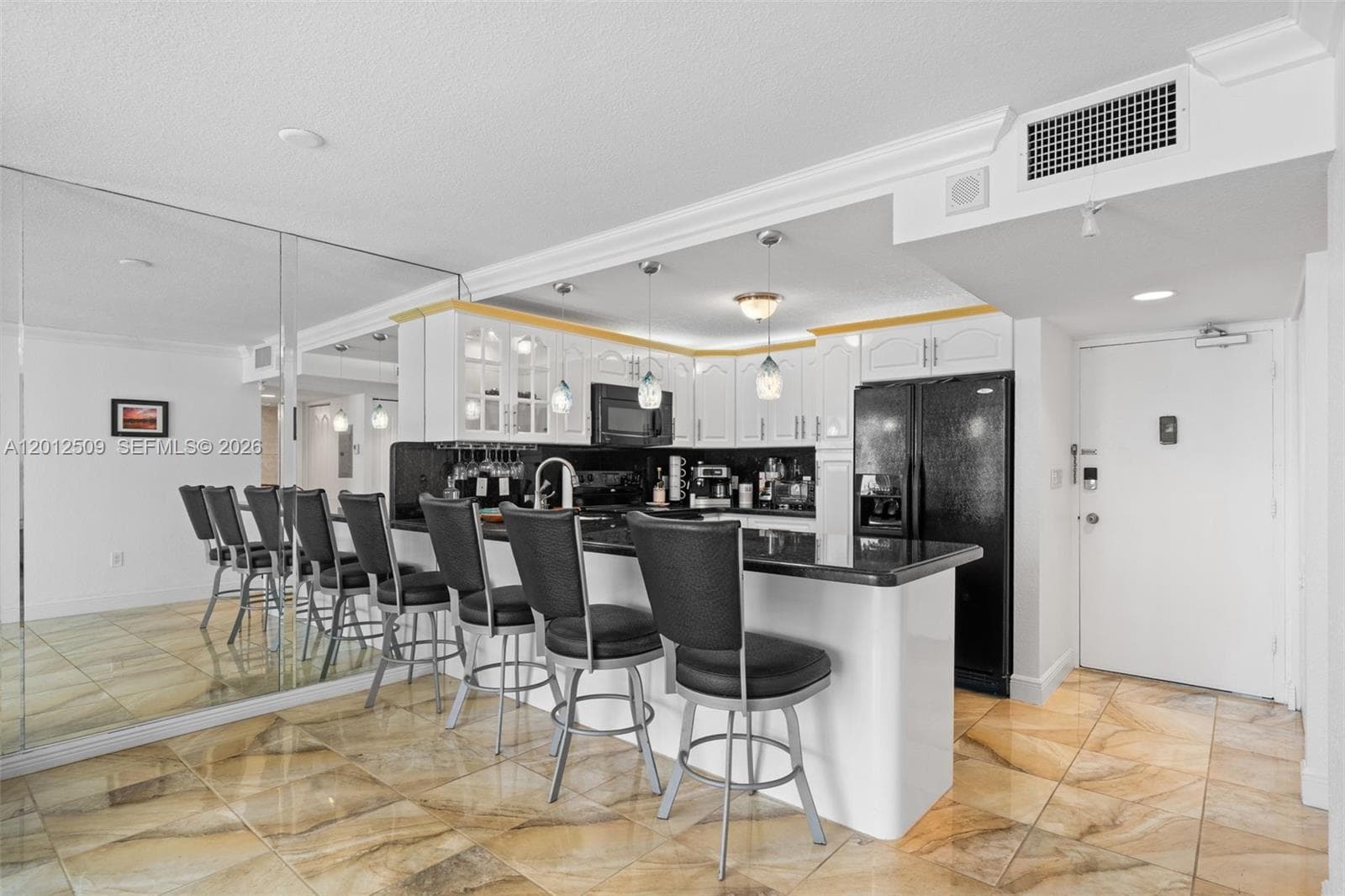 401 Ocean Dr 509 photo 6