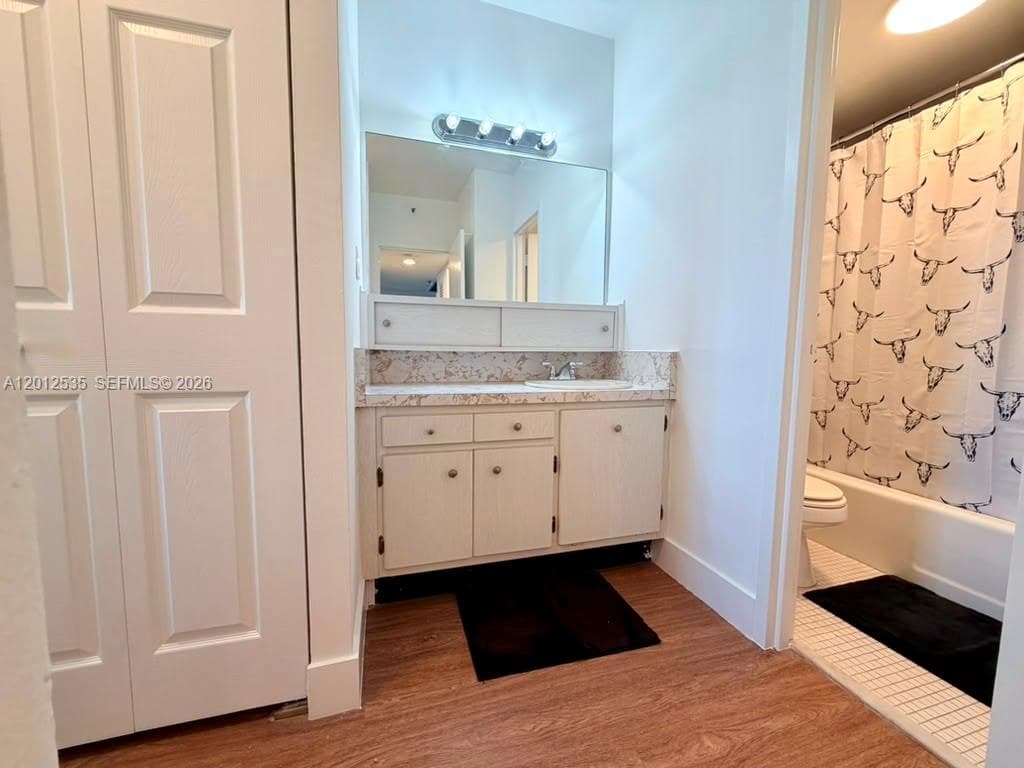 100 Lincoln Rd 922 photo 15