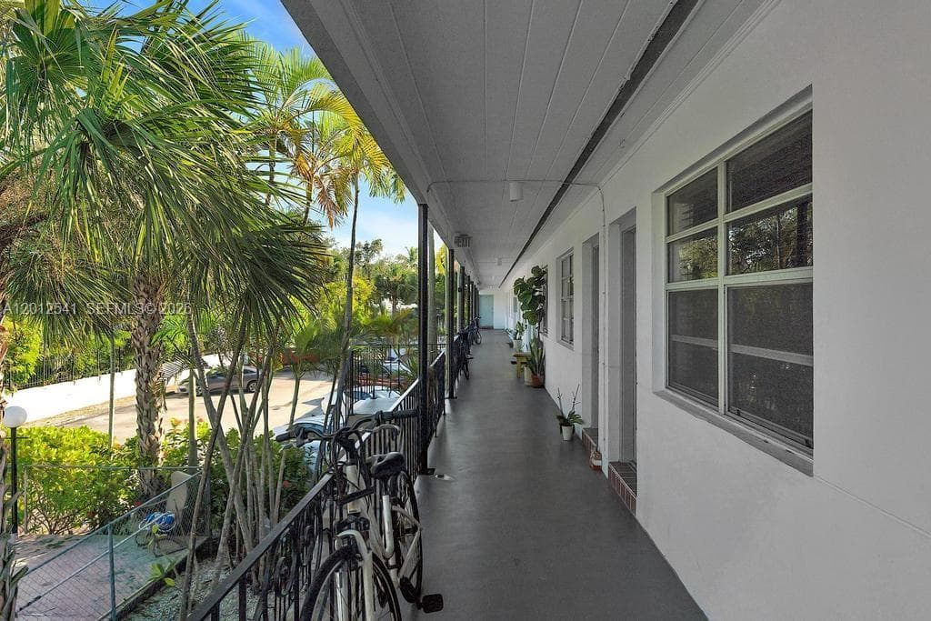 645 77th St 19 photo 23