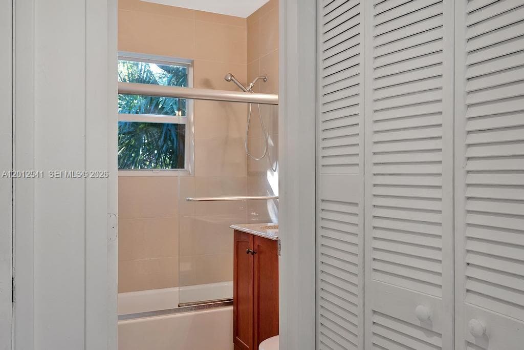 645 77th St 19 photo 16