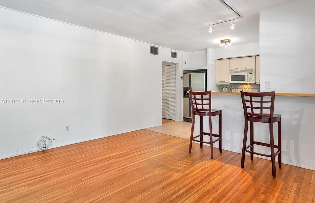 645 77th St 19 photo 5