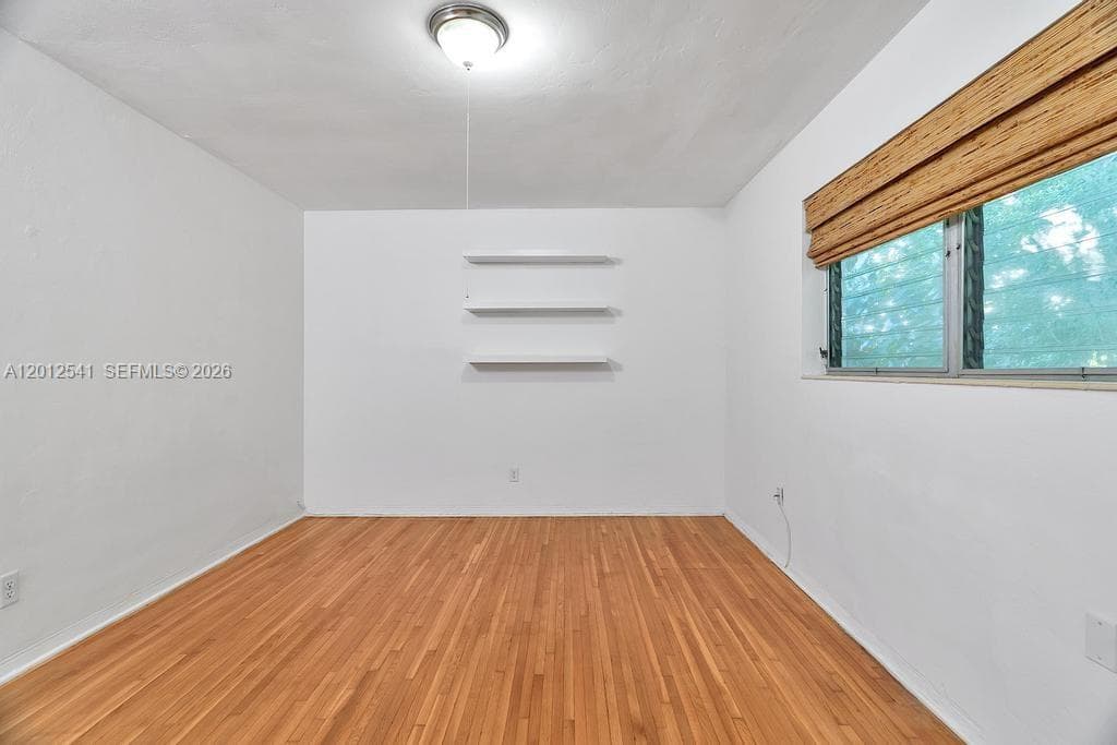 645 77th St 19 photo 20