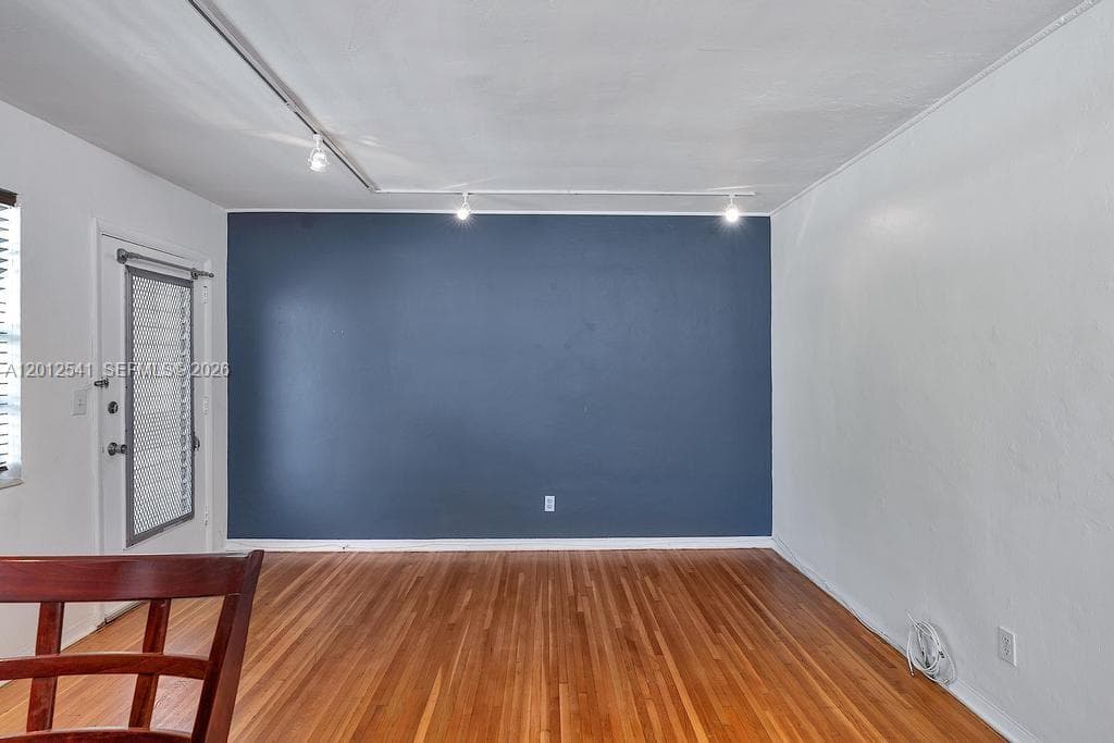 645 77th St 19 photo 10
