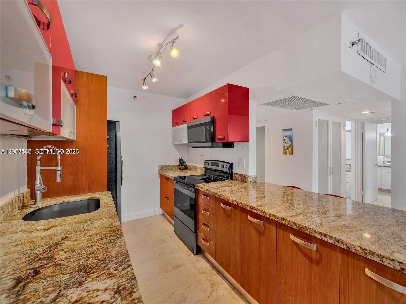100 Lincoln Rd 308 photo 4