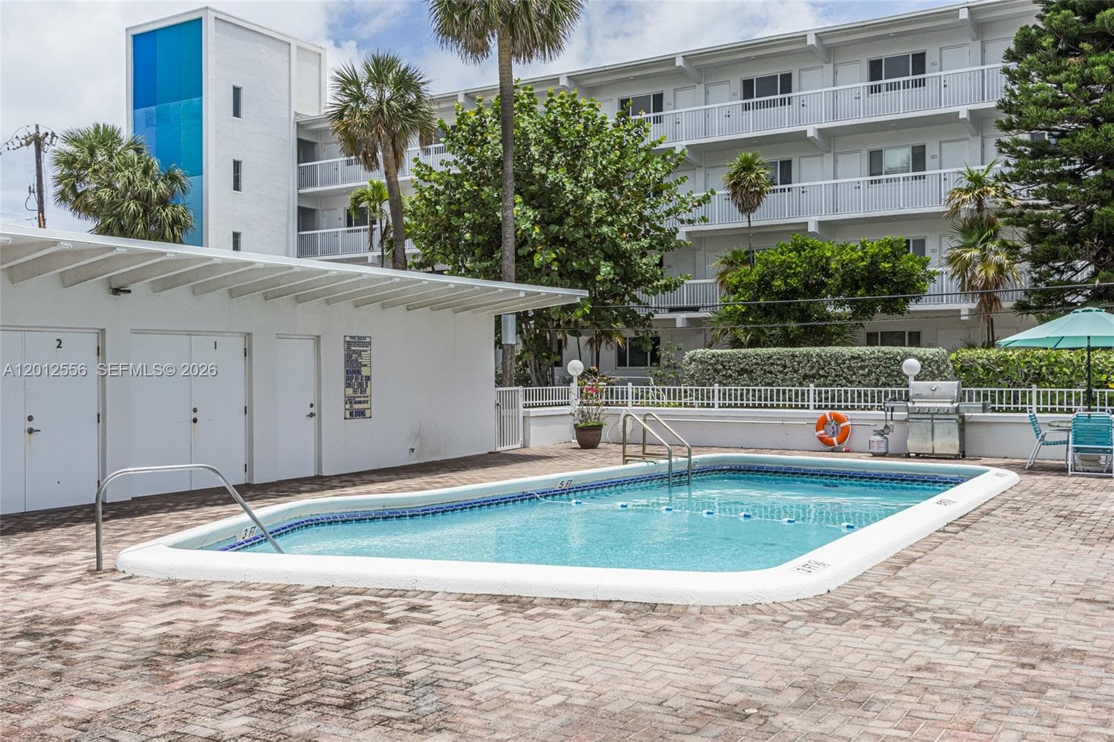 1801 Surf Rd 4A photo 12