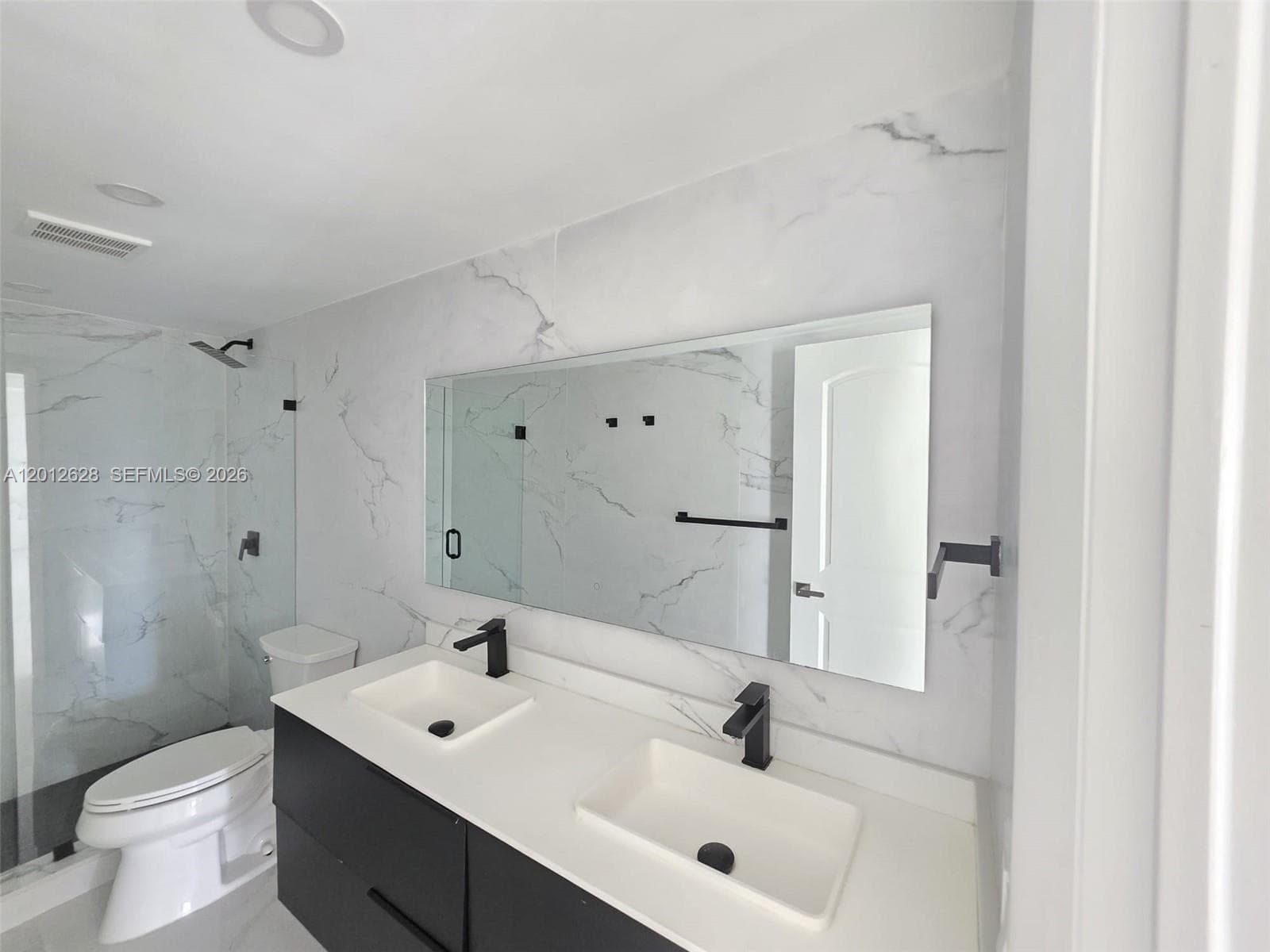 1800 114th St 1101 photo 16