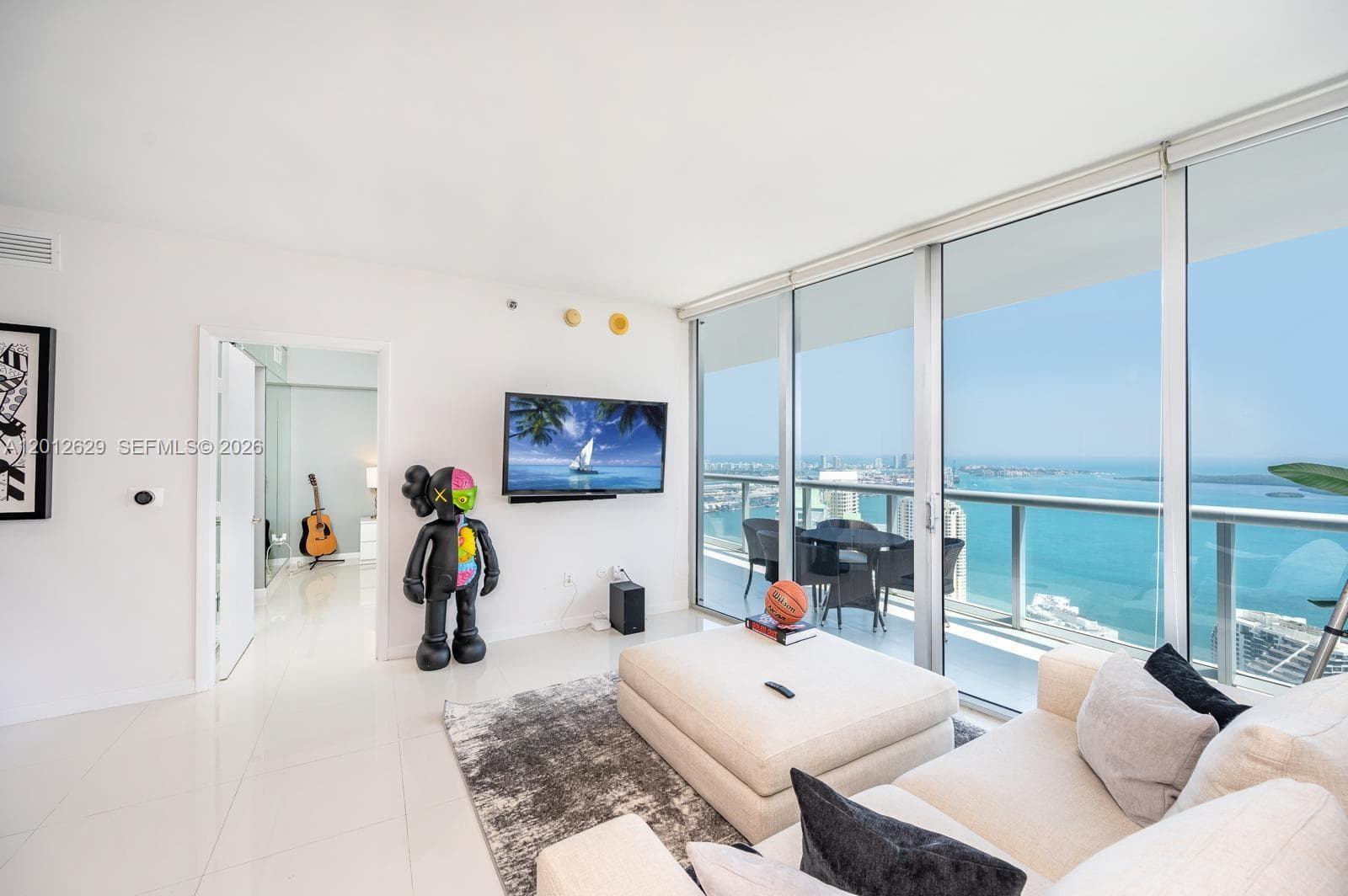 465 Brickell Ave 5305 photo 6
