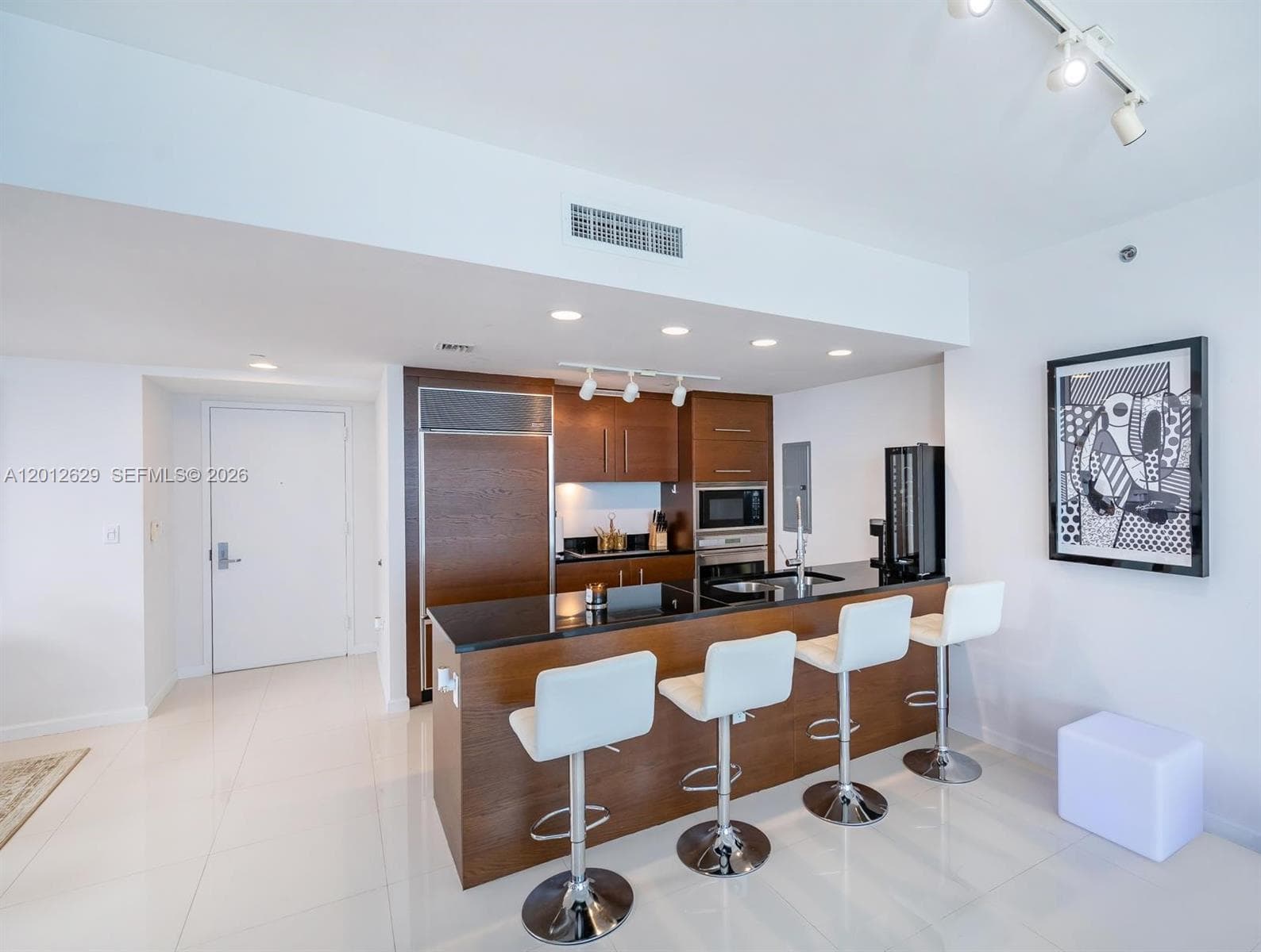 465 Brickell Ave 5305 photo 14