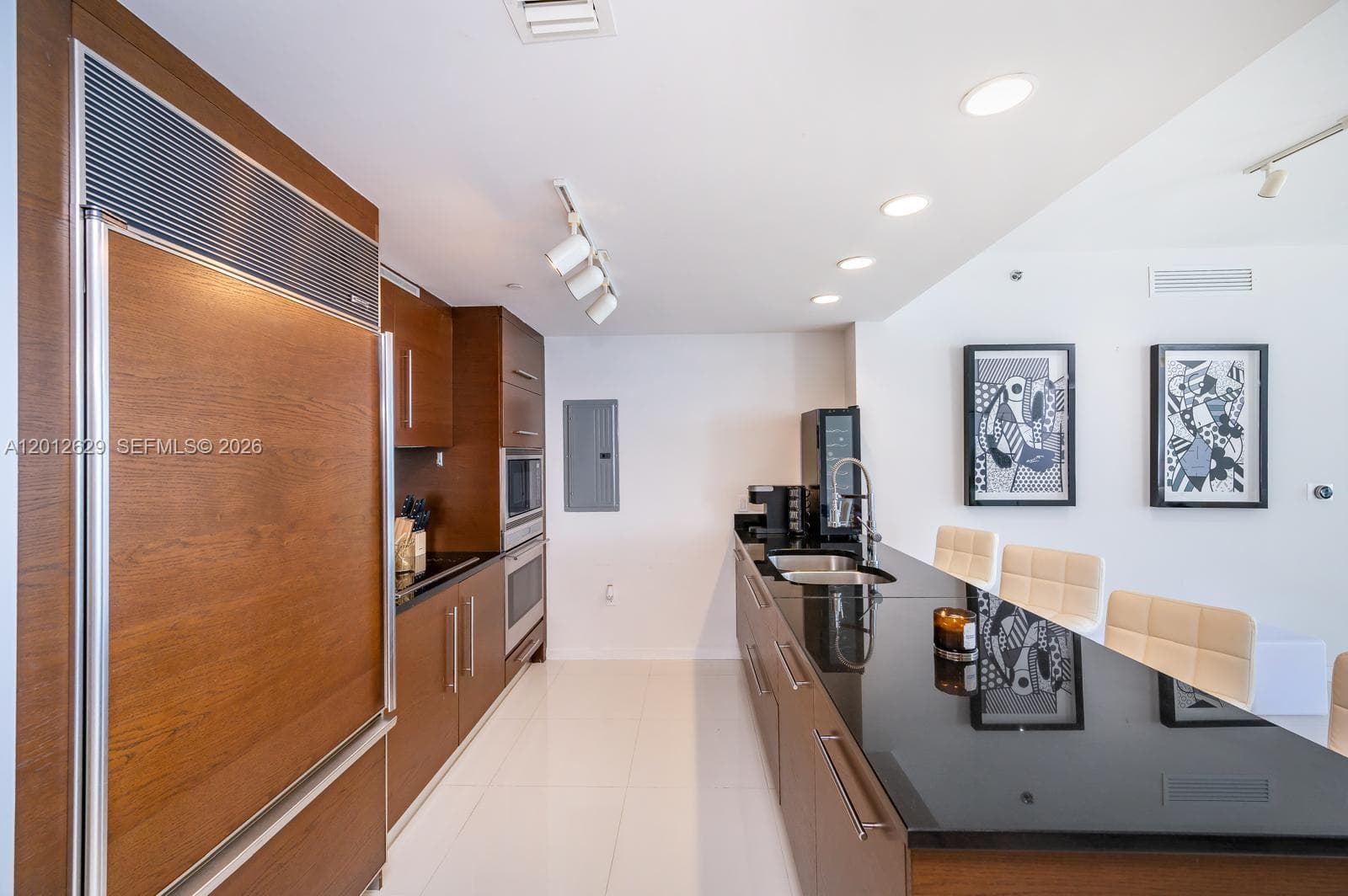 465 Brickell Ave 5305 photo 15